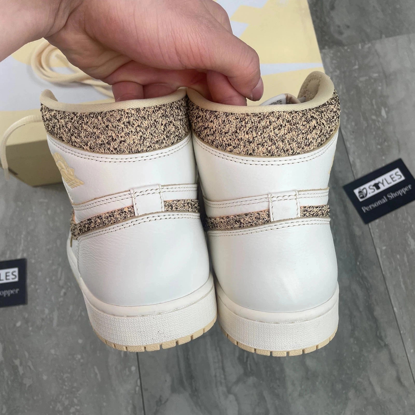 Jordan 1 High Retro - White Sand